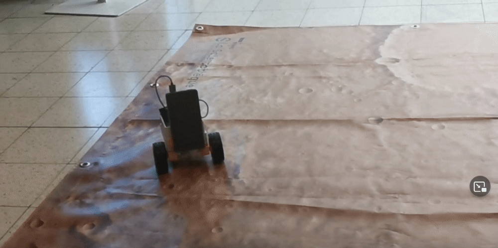 Fetchbot_Moving